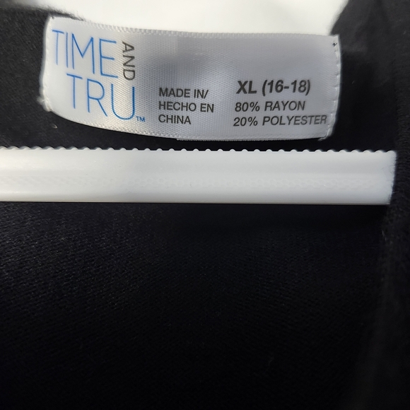 Time and Tru Black Cold Shoulder Top sweater - Picture 8 of 8